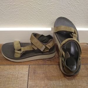 Teva suede/leather olive-greige universal sandals